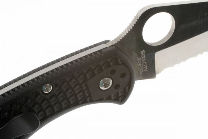 Складной нож Delica 4 - Spyderco 11PSBK, сталь VG-10 Satin Combo, рукоять термопластик FRN чёрный