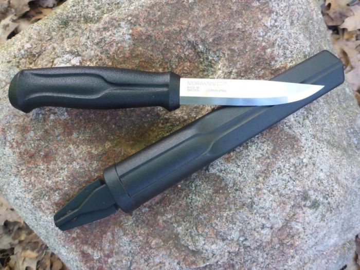 Нож с фиксированным лезвием Morakniv 510, углеродистая сталь, рукоять пластик