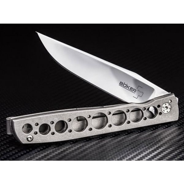 Нож складной Urban Trapper - Boker Plus 01BO730, сталь VG-10 Satin, рукоять титан, серый