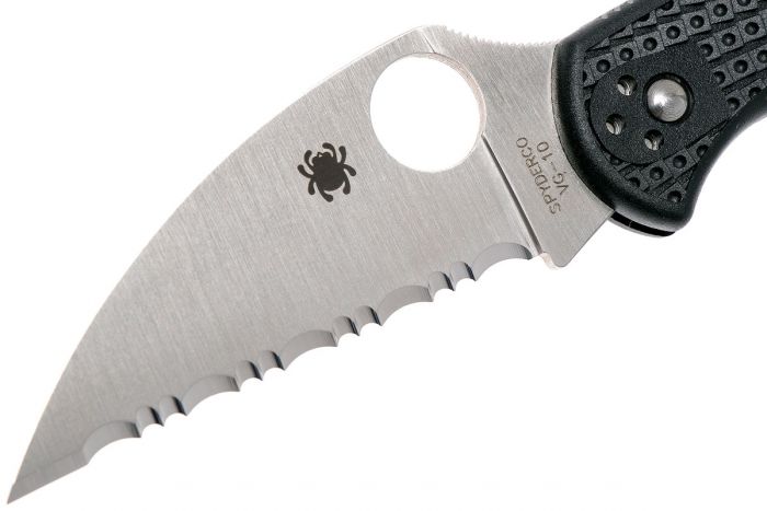 Нож складной Delica 4 Lightweight Spyderco 11FSWCBK, сталь VG-10 Satin Serrated Wharncliffe, рукоять термопластик FRN, чёрный