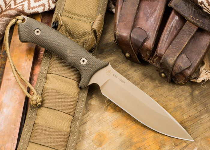 Нож с фиксированным клинком Spartan Blades Harsey Difensa, сталь CPM-S35VN Flat Dark Earth, рукоять зеленая микарта, чехол песочный